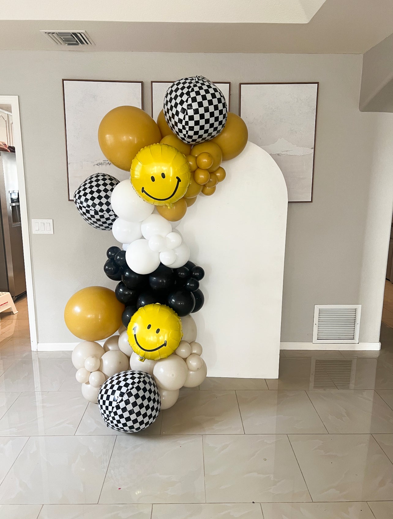 One Happy Dude Balloon DIY Garland Kit