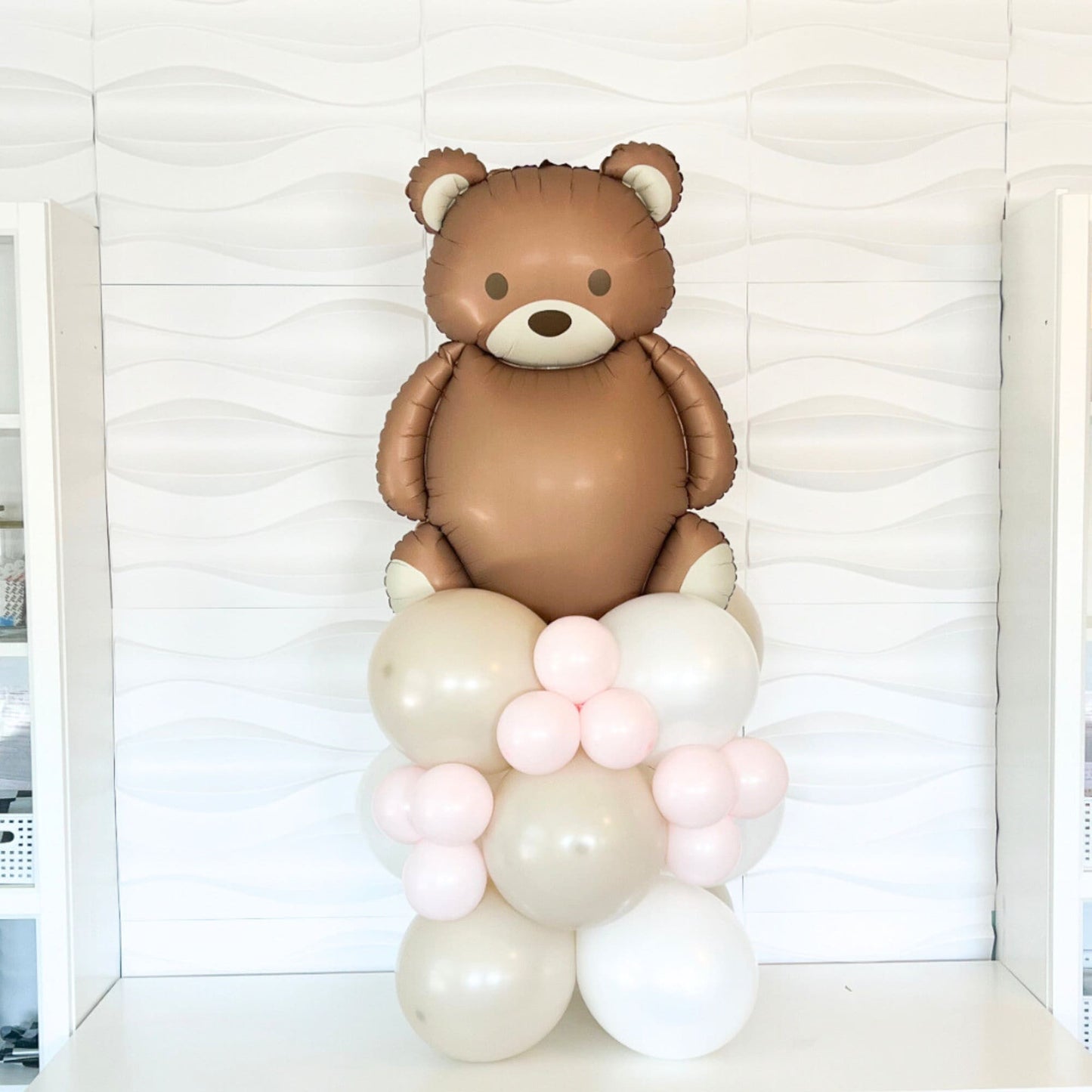 We Can Bearly Wait Balloons - We Can Bearly Wait Decor - We Can Bearly Wait Theme Baby Shower - Baby Shower Decor - Baby Shower Balloons -