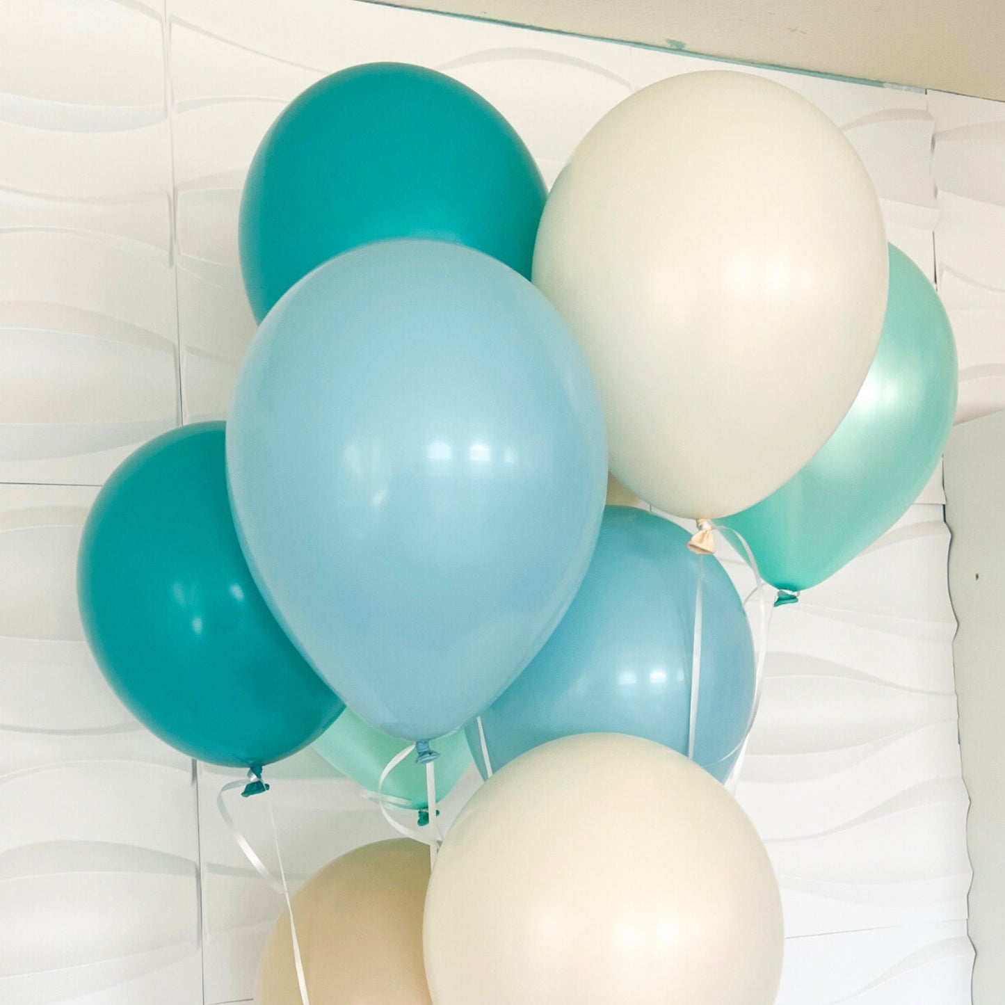 The BIG One Theme Balloon bundle, Balloons, Balloons decorations, Surfer 1st Birthday, The Big one 1st Birthday balloons, Surfs Up theme