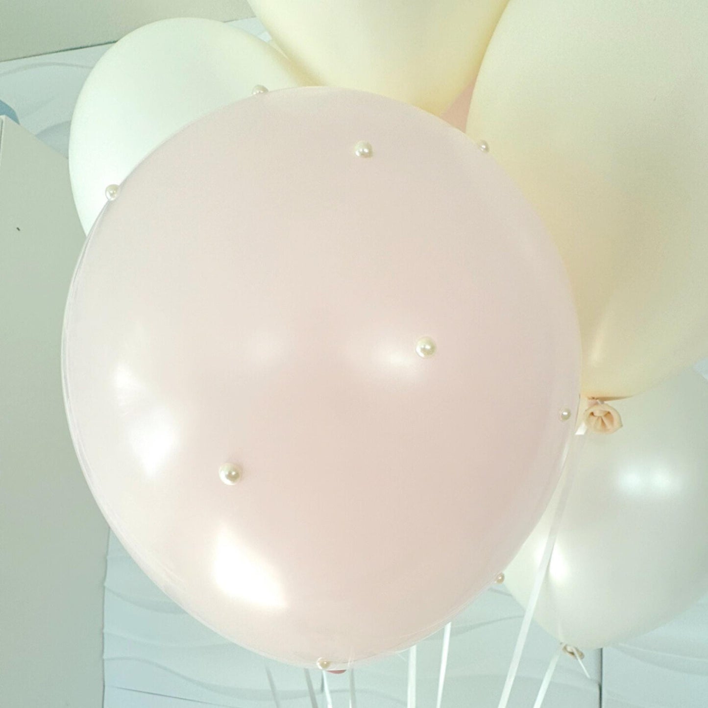 Pearl 10 Pack Of Balloons - Pearl Balloons - Pearls and Prosecco -Petals and Pearls - Pearl Bridal Shower - Diamond Balloons - Pearl Theme