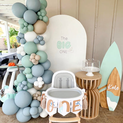 The Big One Surf Birthday l The Big one l Surfboard birthday l DIY Balloon Garland Kit l Retro Surf Birthday l The Big one balloon arch